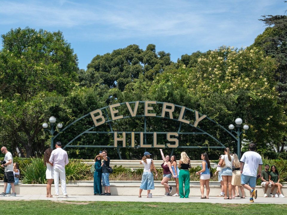The Beverly Hills sign in Beverly Gardens Park